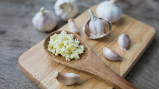 What Aisle Is Minced Garlic In Walmart?